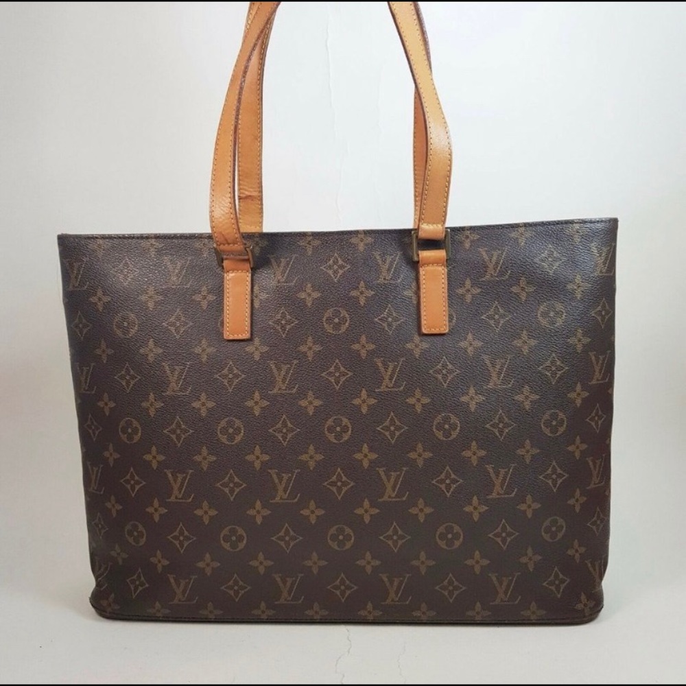 Authentic Louis Vuitton Luco shoulder bag